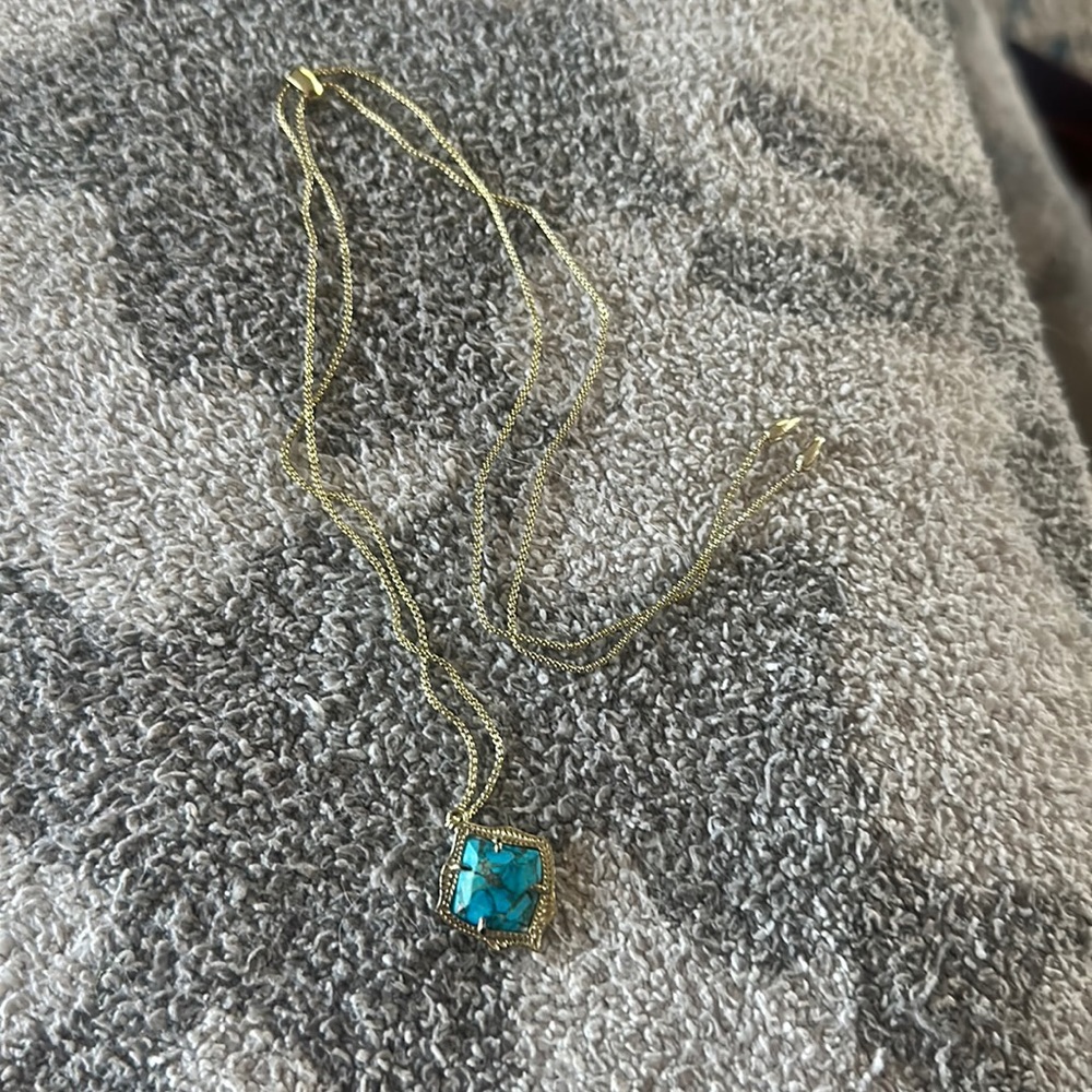 Kendra Scott Kacey Long Pendant